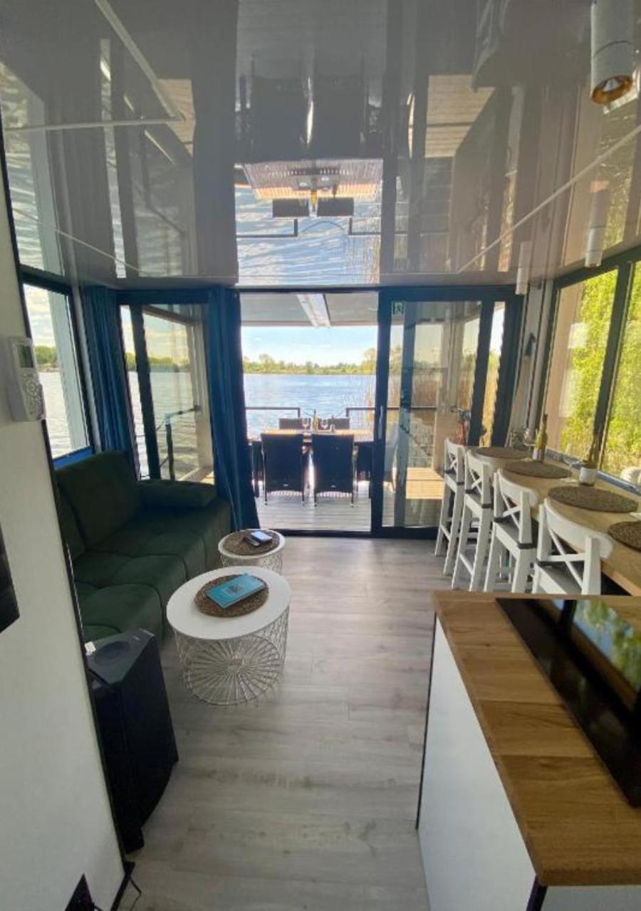 Domek na wodzie, dom na wodzie, hotel, apartament, pokoje, houseboat, dom na wodzie, dom nad jeziorem Wabrzezno Zewnętrze zdjęcie