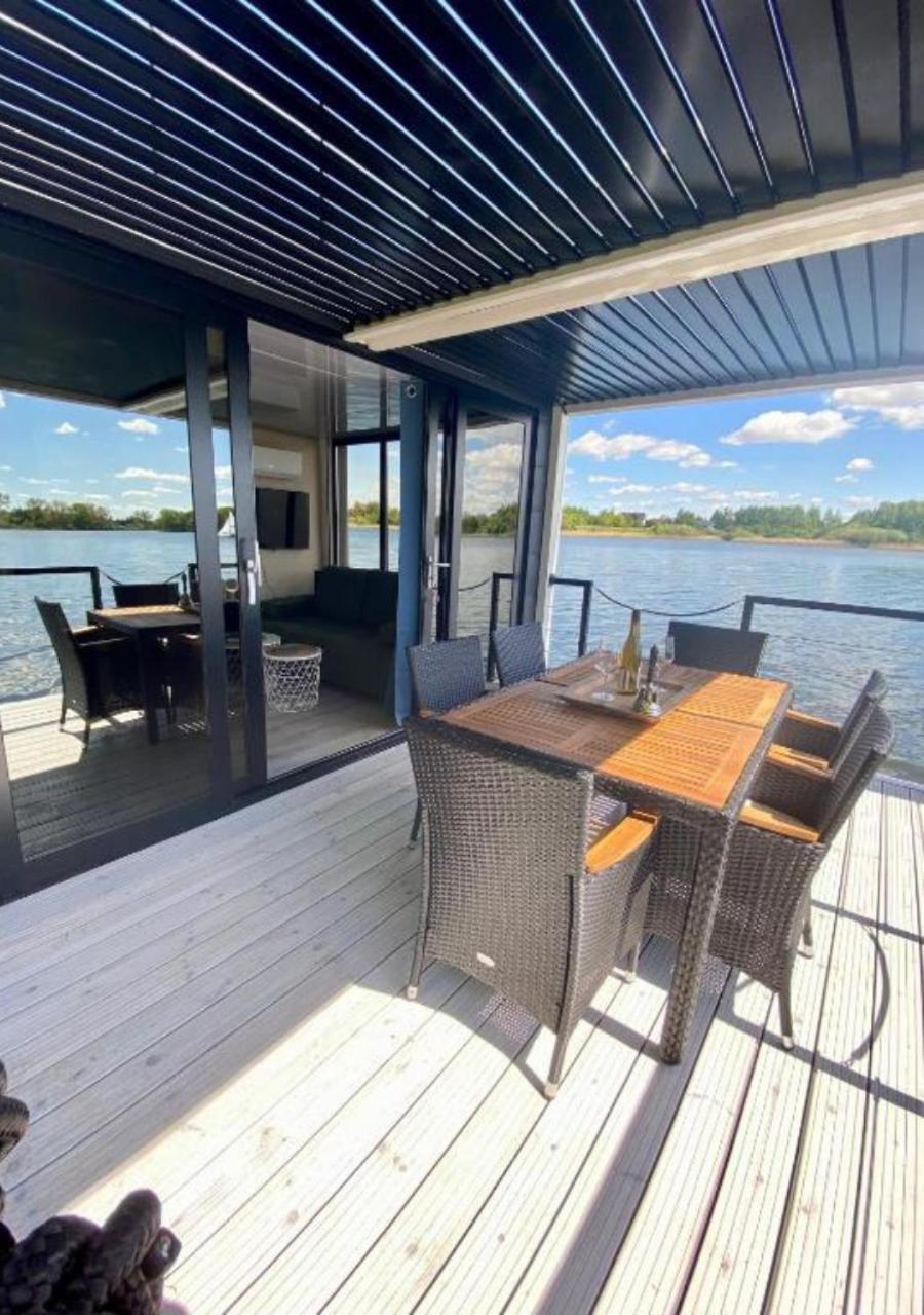 Domek na wodzie, dom na wodzie, hotel, apartament, pokoje, houseboat, dom na wodzie, dom nad jeziorem Wabrzezno Zewnętrze zdjęcie