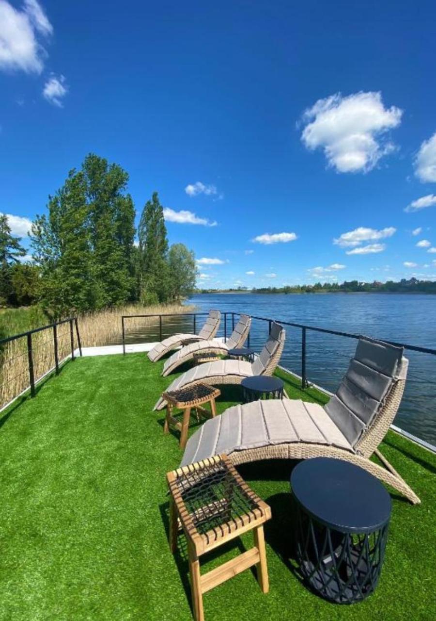 Domek na wodzie, dom na wodzie, hotel, apartament, pokoje, houseboat, dom na wodzie, dom nad jeziorem Wabrzezno Zewnętrze zdjęcie