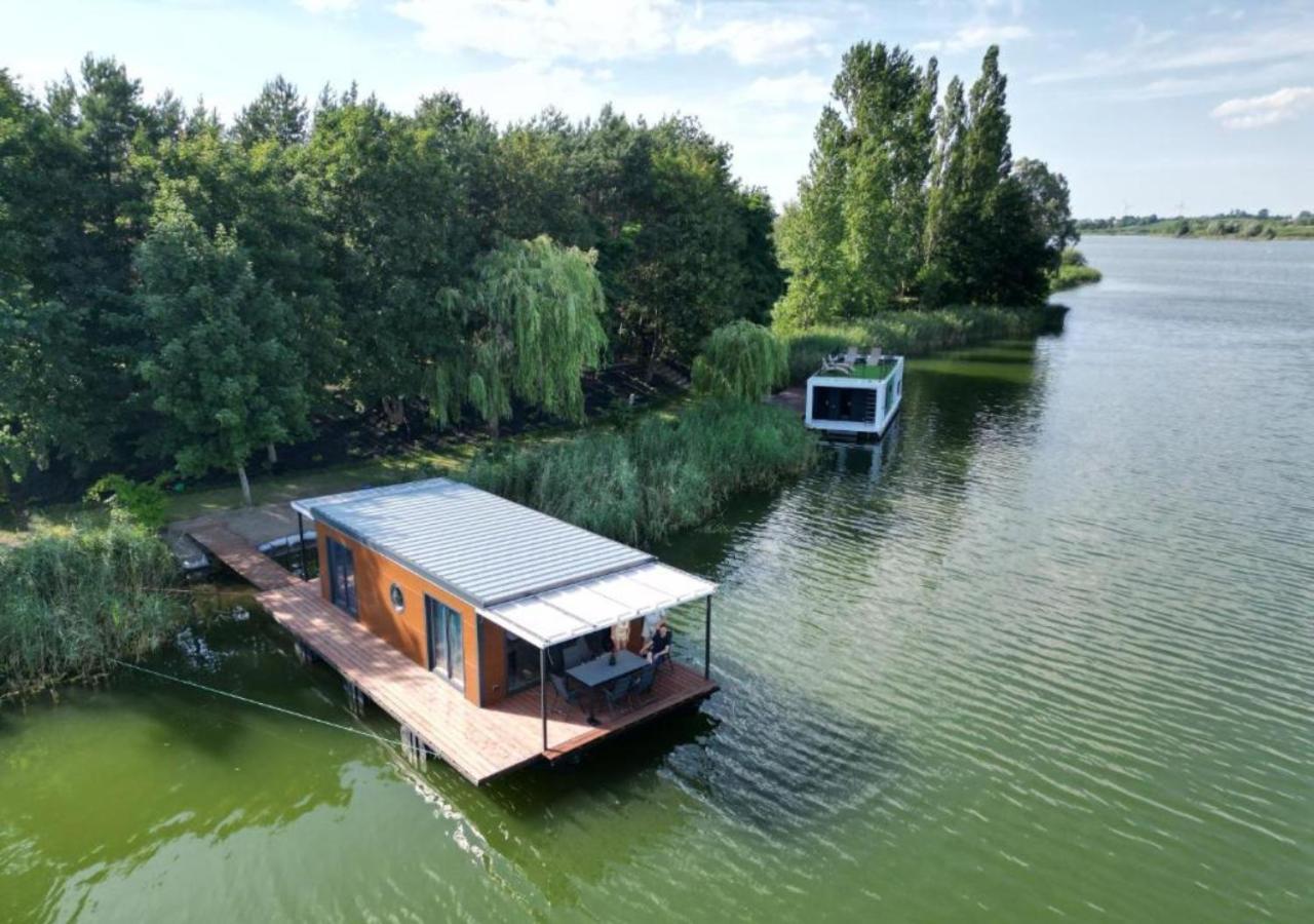 Domek na wodzie, dom na wodzie, hotel, apartament, pokoje, houseboat, dom na wodzie, dom nad jeziorem Wabrzezno Zewnętrze zdjęcie